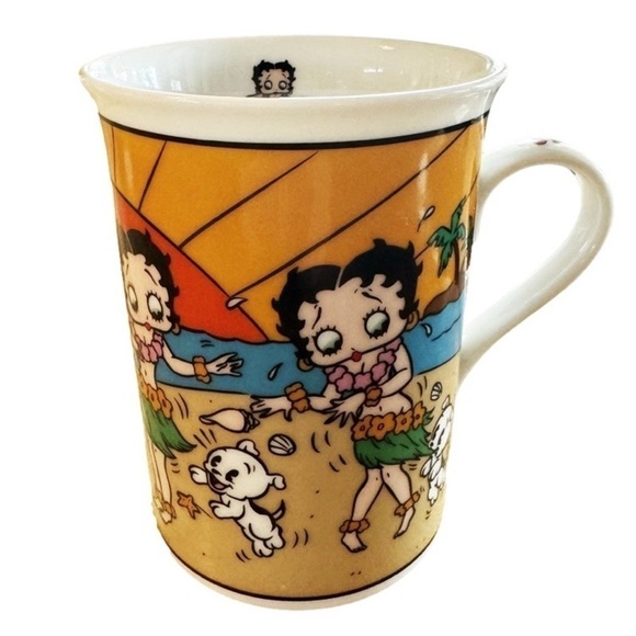 Betty Boop - Aloha Betty- Collector Mugs - Picture 1 of 5